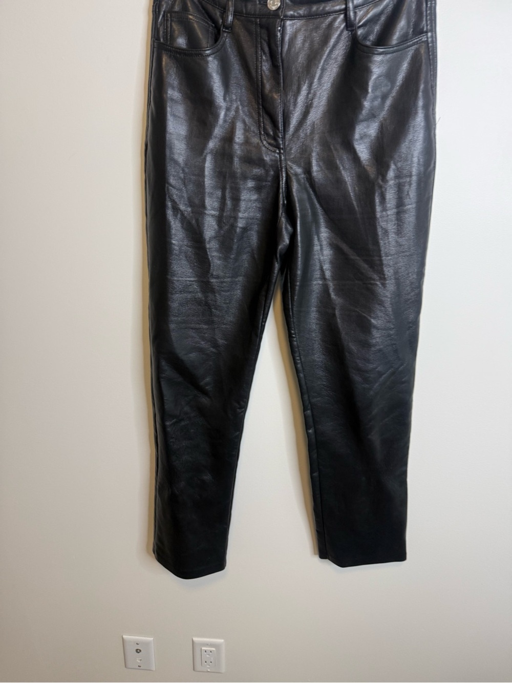 Aritzia Wilfred Melina Vegan Leather Pants Size 4 black - Picture 2 of 7